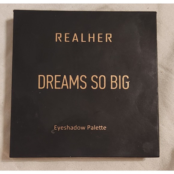 DREAM SO BIG 9 Pan Eyeshadow Palette - Picture 2 of 3